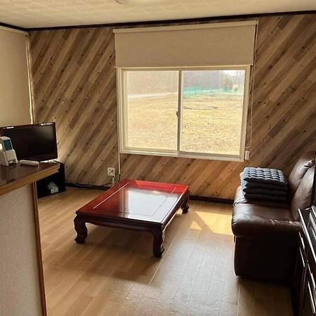 暮らすように過ごす温泉宿　白老大使館 Shiraoi Exterior photo